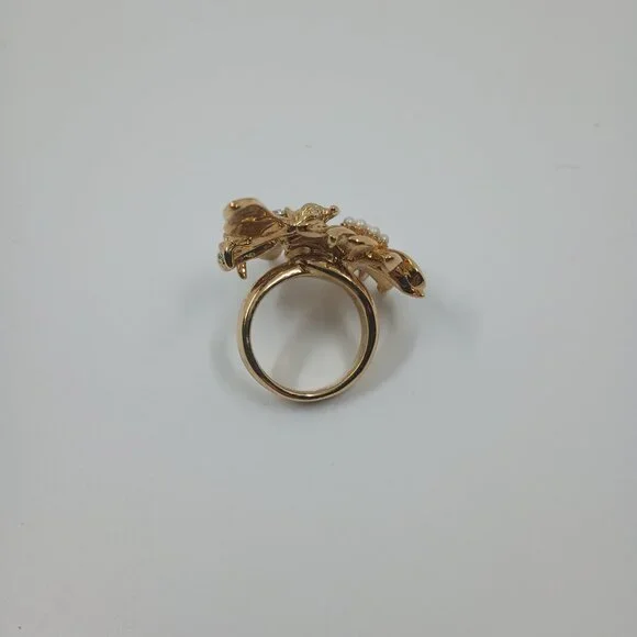 Monet Gold Tone Flower Bee Ring, Sz 8. - Picture 2 of 3